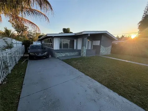 354 NE 173rd Street North Miami Beach FL 33162