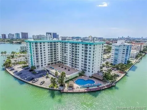 10350 W Bay Harbor Drive Bay Harbor Islands FL 33154
