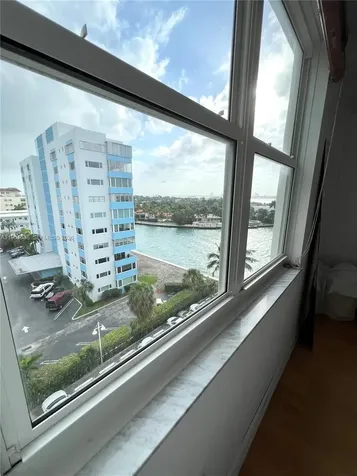10350 W Bay Harbor Drive Bay Harbor Islands FL 33154