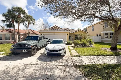 743 SW 121st Avenue Pembroke Pines FL 33025