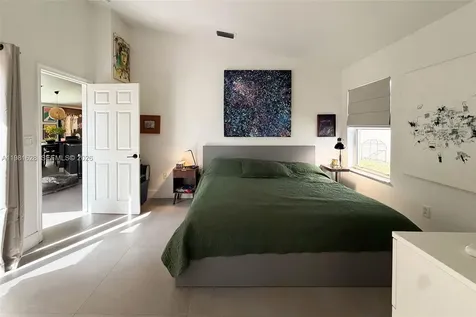 743 SW 121st Avenue Pembroke Pines FL 33025