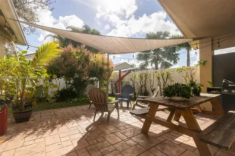 743 SW 121st Avenue Pembroke Pines FL 33025