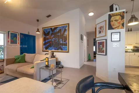 743 SW 121st Avenue Pembroke Pines FL 33025
