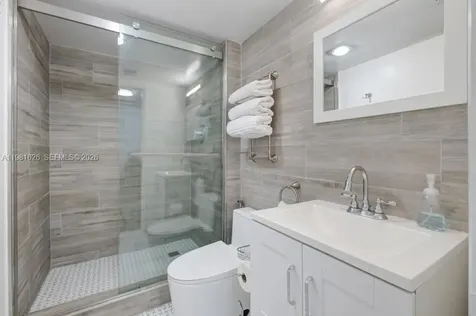 20505 E Country Club Drive Aventura FL 33180