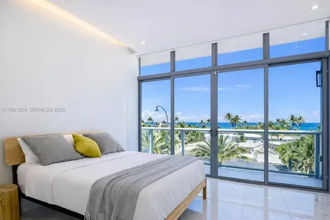 2890 N Ocean Drive Hollywood FL 33019