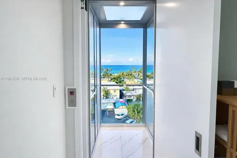 2890 N Ocean Drive Hollywood FL 33019