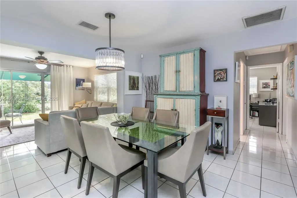 2209 N 15th Avenue Hollywood FL 33020