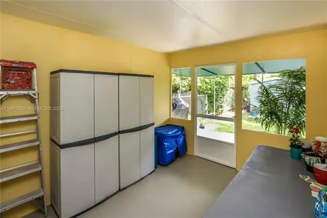 2209 N 15th Avenue Hollywood FL 33020