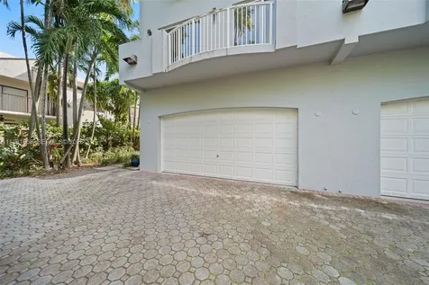 2951 Virginia Street Miami FL 33133