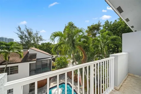 2951 Virginia Street Miami FL 33133
