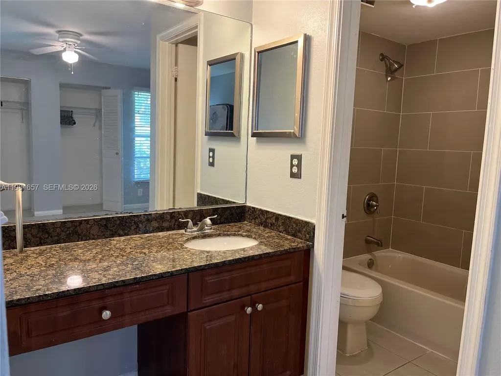 9955 Twin Lakes Drive Coral Springs FL 33071