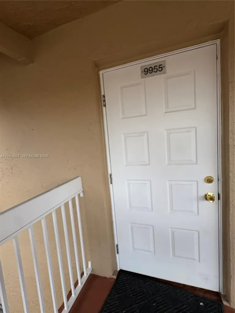 9955 Twin Lakes Drive Coral Springs FL 33071