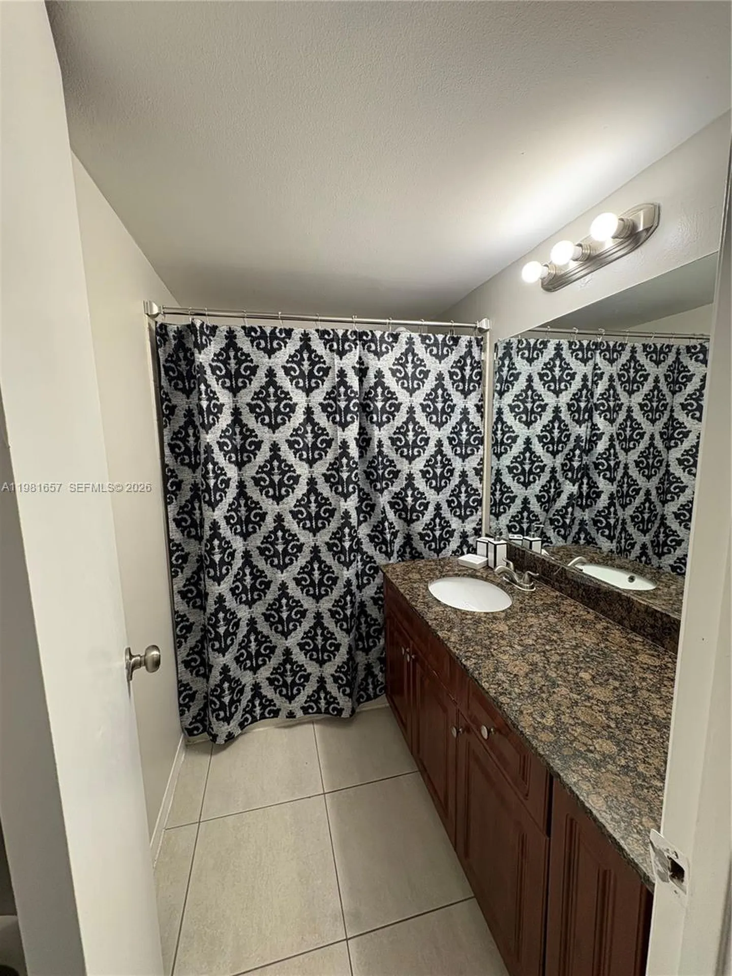 9955 Twin Lakes Drive Coral Springs FL 33071