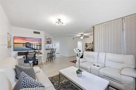 1659 NW 81st Way Plantation FL 33322