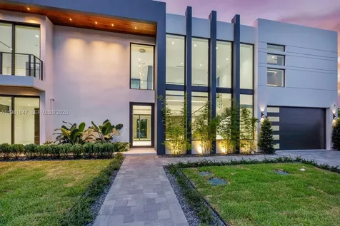 4231 SW 11th Street Miami FL 33134