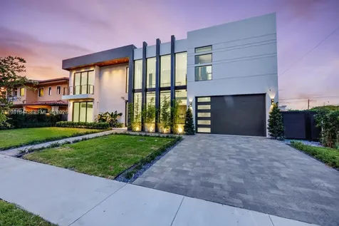 4231 SW 11th Street Miami FL 33134