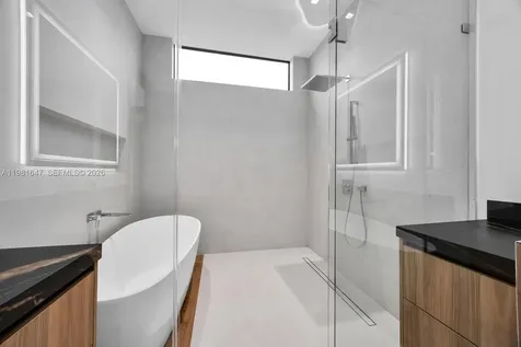 4231 SW 11th Street Miami FL 33134