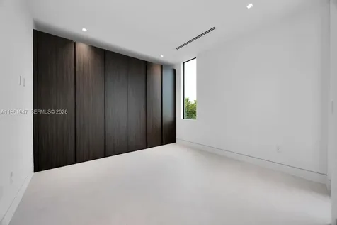 4231 SW 11th Street Miami FL 33134