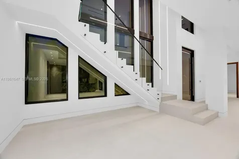 4231 SW 11th Street Miami FL 33134