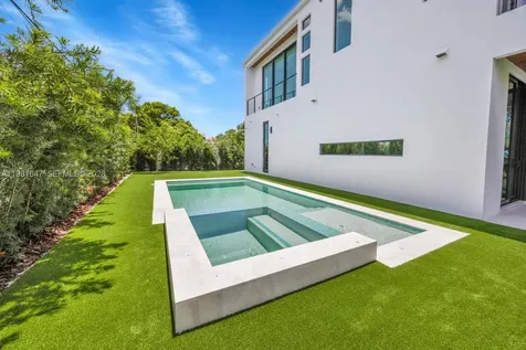 4231 SW 11th Street Miami FL 33134