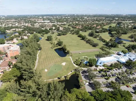 73 Deer Creek Deerfield Beach FL 33442