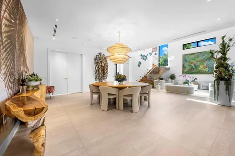 7900 SW 54th Avenue Miami FL 33143