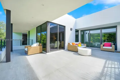 7900 SW 54th Avenue Miami FL 33143