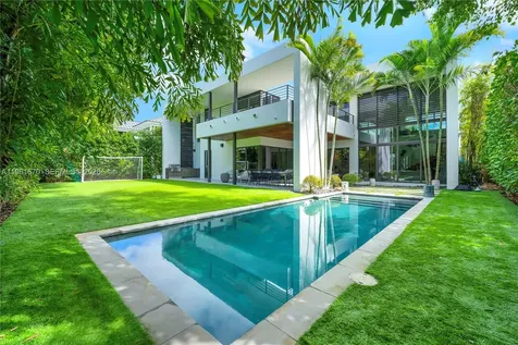 7900 SW 54th Avenue Miami FL 33143