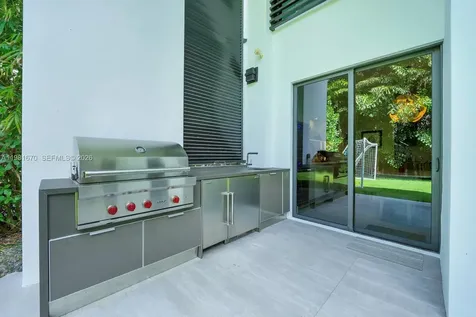7900 SW 54th Avenue Miami FL 33143