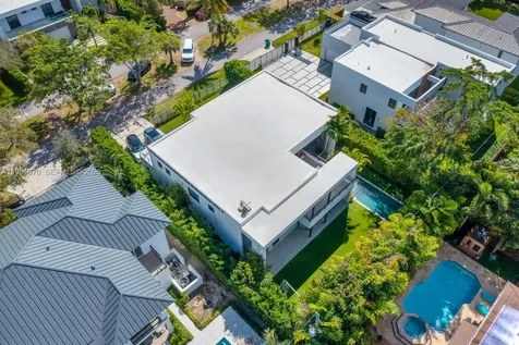 7900 SW 54th Avenue Miami FL 33143