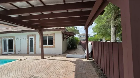 15826 SW 138th Terrace Miami FL 33196