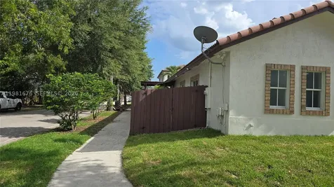 15826 SW 138th Terrace Miami FL 33196