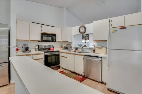 7641 NW 99th Avenue Tamarac FL 33321