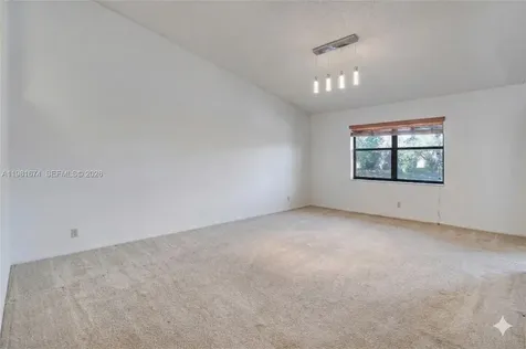 7641 NW 99th Avenue Tamarac FL 33321