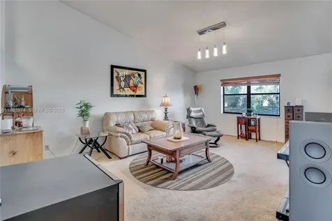 7641 NW 99th Avenue Tamarac FL 33321