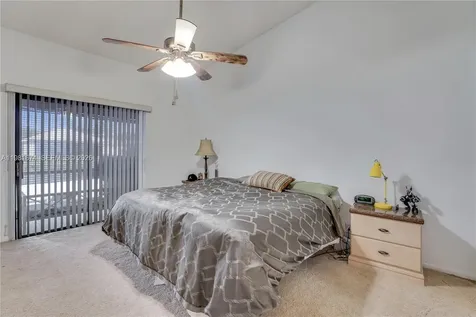 7641 NW 99th Avenue Tamarac FL 33321