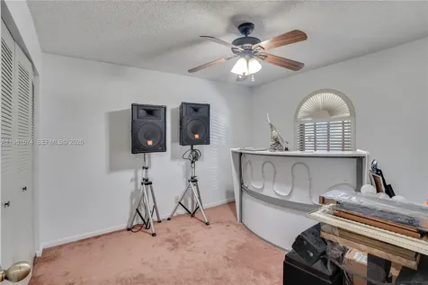7641 NW 99th Avenue Tamarac FL 33321