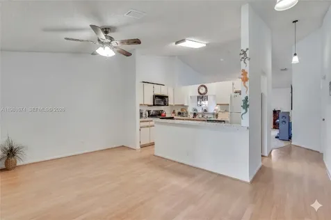 7641 NW 99th Avenue Tamarac FL 33321