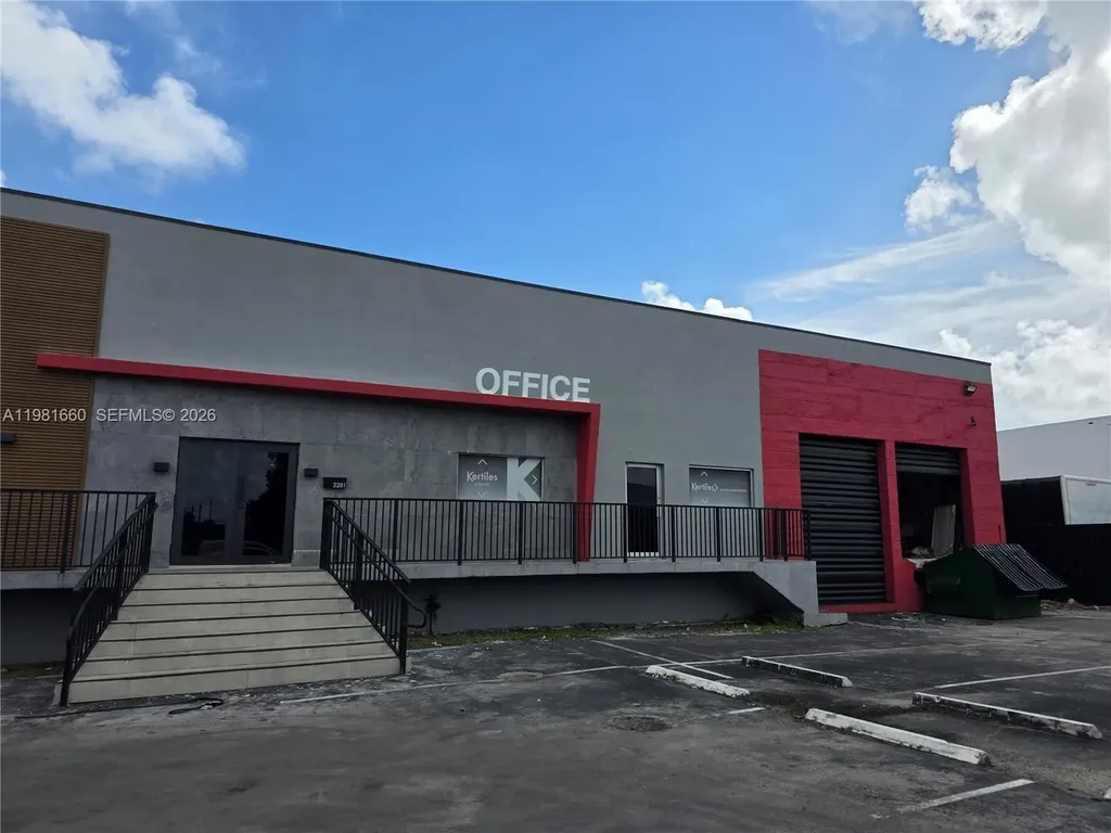 3281 NW 78th Avenue Doral FL 33122