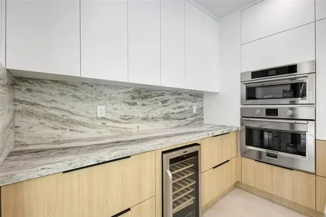 569 NW 44th Street Miami FL 33127