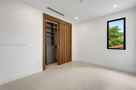 569 NW 44th Street Miami FL 33127