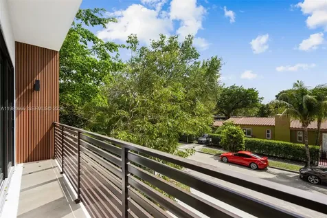 569 NW 44th Street Miami FL 33127