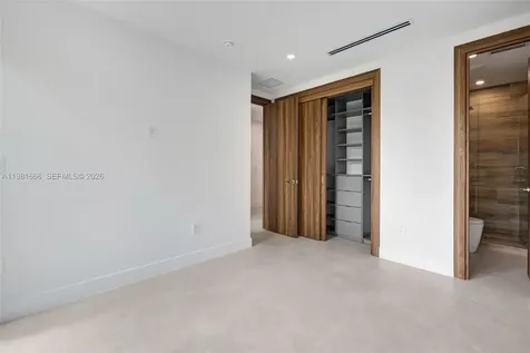 569 NW 44th Street Miami FL 33127