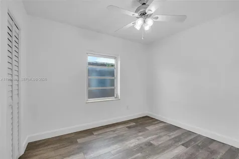2166 NW 18th Street Miami FL 33125