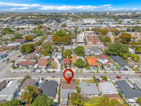 2166 NW 18th Street Miami FL 33125