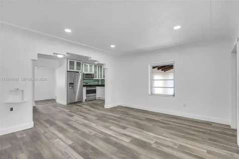 2166 NW 18th Street Miami FL 33125