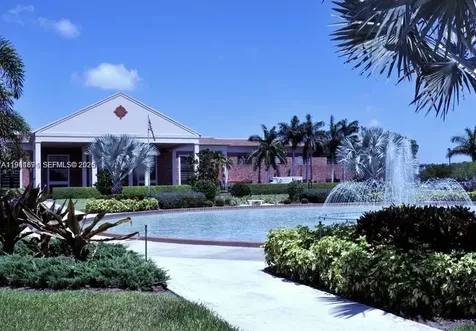 2052 Exeter C Boca Raton FL 33434