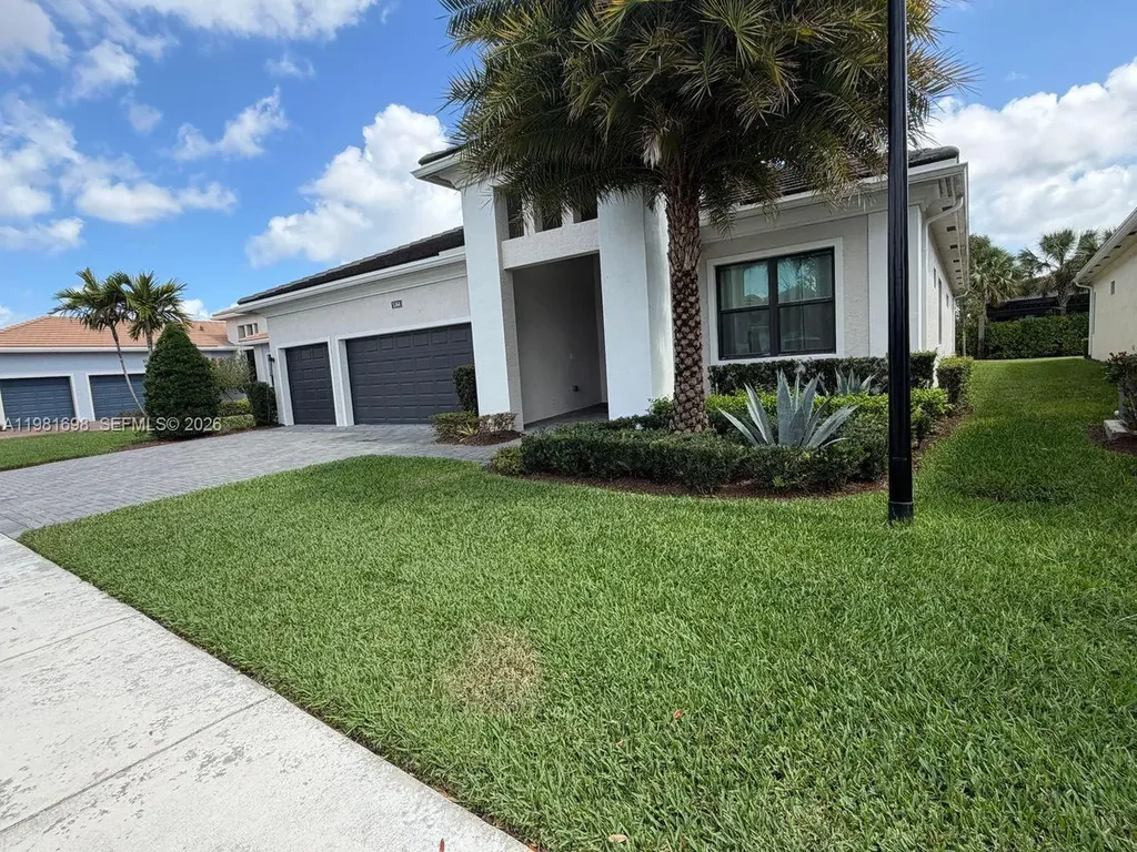 5364 Siesta Key Lane Loxahatchee FL 33470