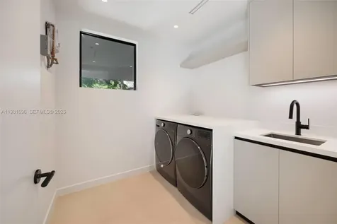 1701 Micanopy Avenue Coconut Grove FL 33133