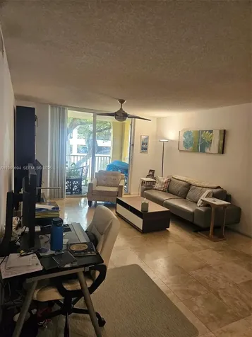 19501 E Country Club Drive Aventura FL 33180